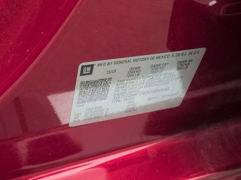 Used 2018 GMC Sierra 1500 SLT w/ Texas SLT Premium Package AWD/4WD image 35