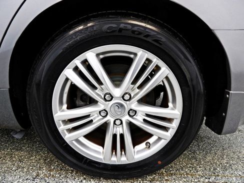 Used 2013 INFINITI G37 Journey image 19