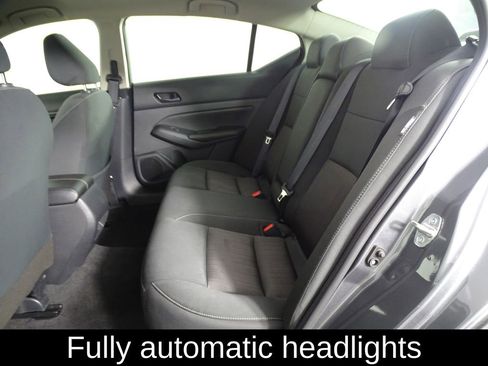 Used 2024 Nissan Altima 2.5 SV image 11