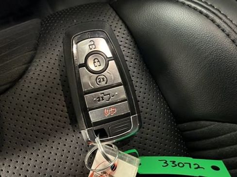 Used 2023 Ford F150 Raptor image 21