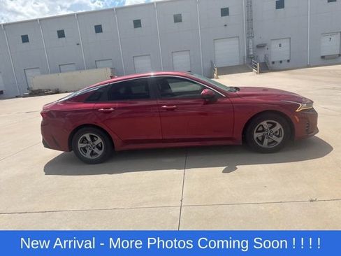Used 2023 Kia K5 LXS FWD image 4