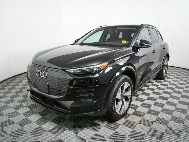 Used 2025 Audi Q6 e-tron Premium Plus AWD/4WD image 31