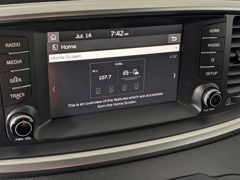 Used 2019 Kia Sorento L FWD image 10