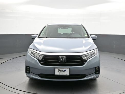 Used 2023 Honda Odyssey Touring image 2