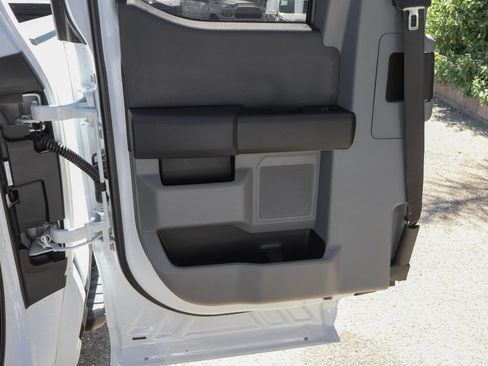 Used 2024 Ford F250 XL w/ XL Chrome Package RWD image 21