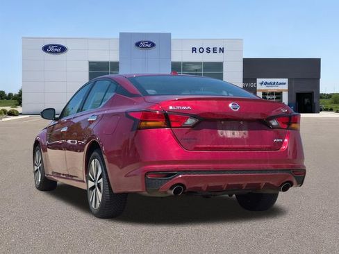 Used 2019 Nissan Altima 2.5 SV AWD/4WD image 5