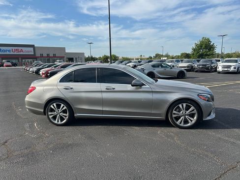 Used 2020 Mercedes-Benz C 300 Sedan image 6