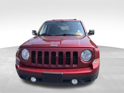 Used 2016 Jeep Patriot Sport w/ Power Value Group AWD/4WD image 7