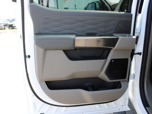 New 2026 Ford F450 Platinum w/ Platinum Plus Package AWD/4WD image 8