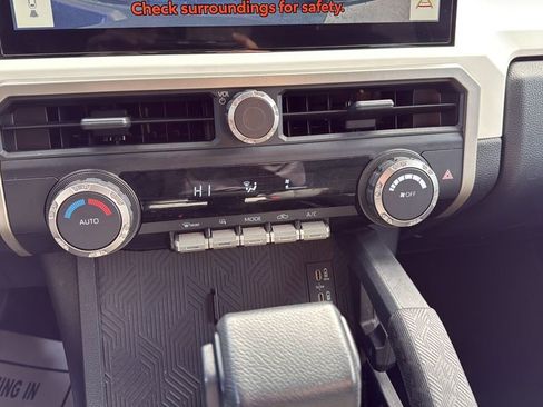 Used 2024 Toyota Tacoma TRD Off-Road image 26