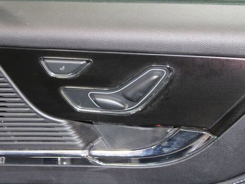 Used 2022 Lincoln Corsair Reserve w/ Elements Package image 28