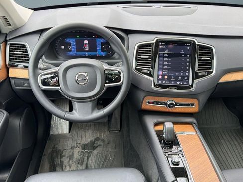 Used 2023 Volvo XC90 B6 Plus w/ Protection Package Premier AWD/4WD image 26