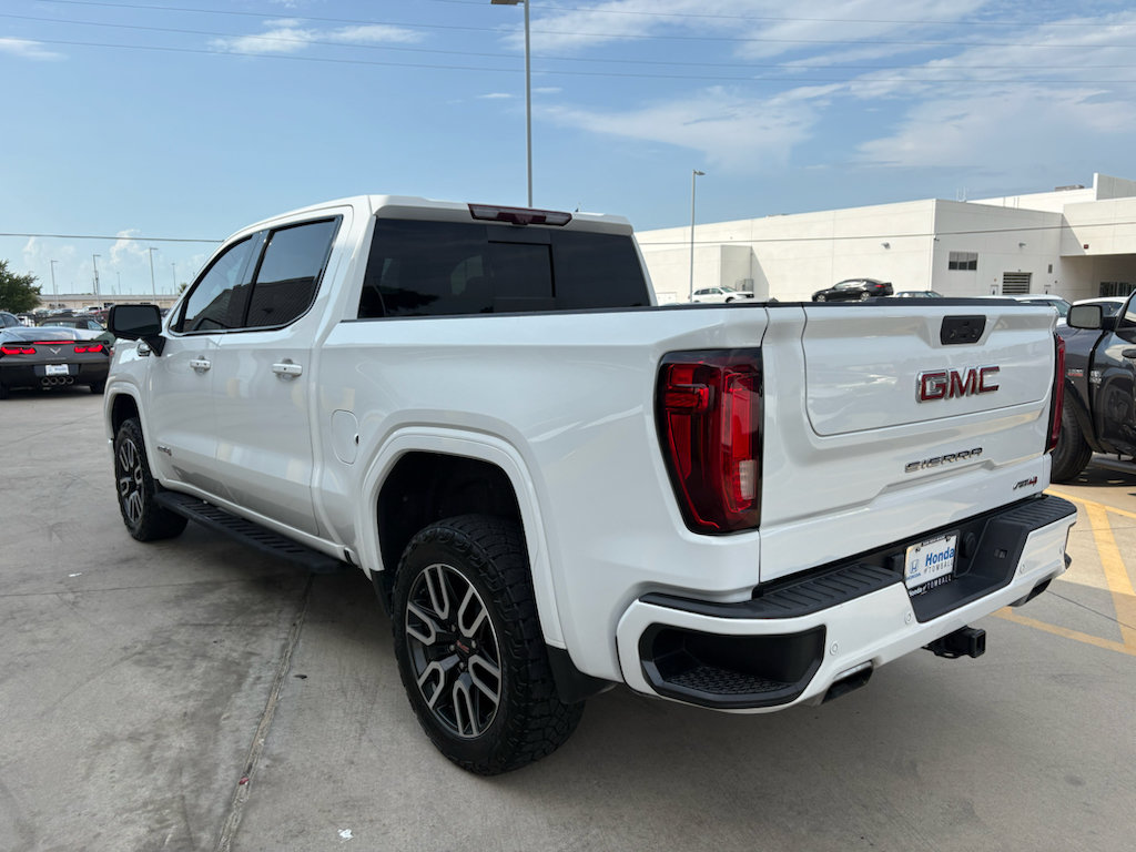 Used 2022 GMC Sierra 1500 AT4 w/ AT4 Premium Package AWD/4WD image 6