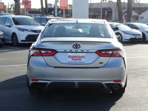 Used 2024 Toyota Camry SE w/ Blackout Package (TMS) image 13