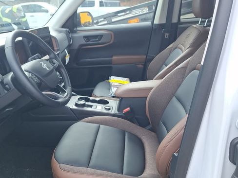 Used 2026 Ford Bronco Sport Outer Banks AWD/4WD image 10
