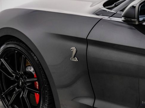 Used 2020 Ford Mustang Shelby GT500 w/ Technology Package RWD image 34