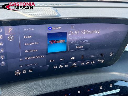 Used 2025 Buick Enclave Preferred image 19