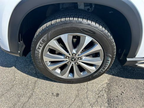 Used 2020 Mercedes-Benz GLE 350 4MATIC image 11