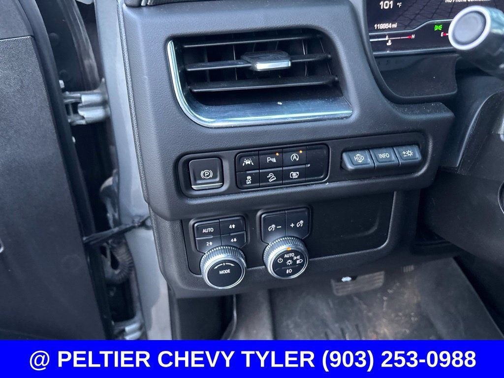 Used 2023 GMC Yukon XL AT4 w/ AT4 Premium Package AWD/4WD image 13