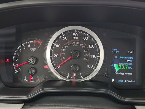 Used 2022 Toyota Corolla Cross L FWD image 15