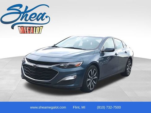 Used 2025 Chevrolet Malibu RS FWD image 1