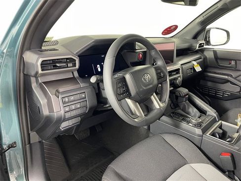 New 2026 Toyota 4Runner TRD Off-Road image 2