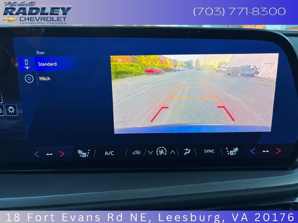 Used 2025 Chevrolet Traverse LT w/ Sun and Wheel Package AWD/4WD image 20