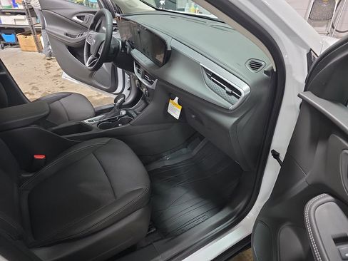 New 2026 Buick Encore GX Preferred w/ Comfort Package image 10