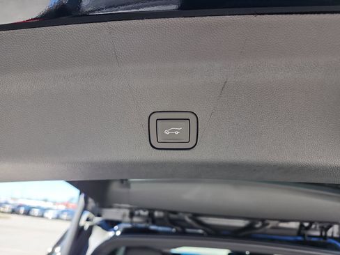 New 2026 GMC Yukon Elevation w/ Elevation Premium Package image 9