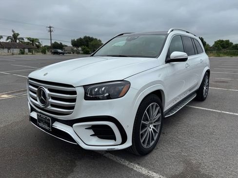 New 2025 Mercedes-Benz GLS 580 4MATIC image 31