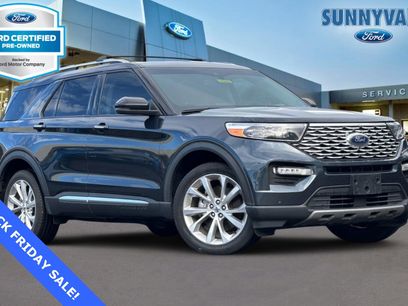 Certified 2022 Ford Explorer Platinum w/ Technology Package