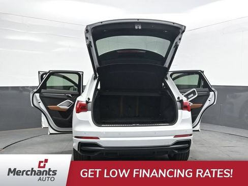 Used 2022 Audi Q3 2.0T Premium w/ Convenience Package AWD/4WD image 45