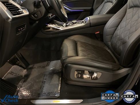 Used 2024 BMW X7 xDrive40i w/ Premium Package image 56