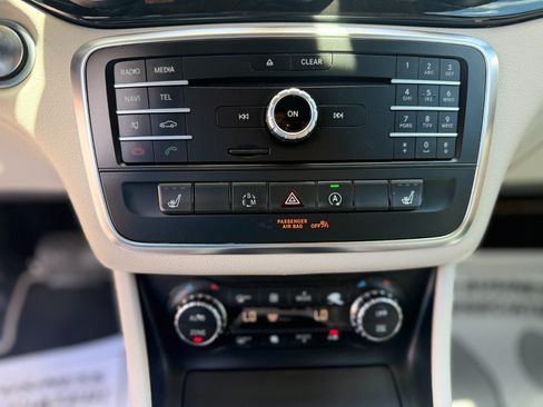 Used 2015 Mercedes-Benz CLA 250 image 20