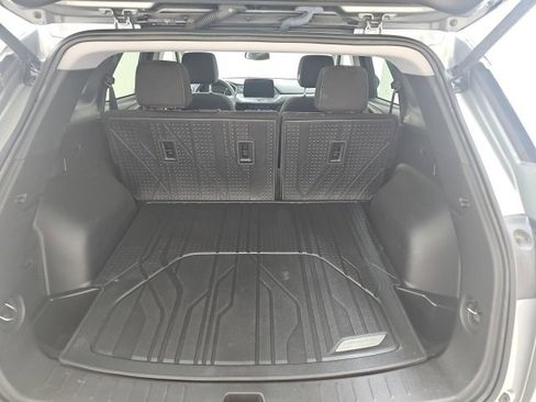 Used 2024 Chevrolet Blazer LT w/ Convenience Package image 17