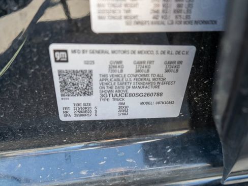 Used 2025 GMC Sierra 1500 Elevation w/ Elevation Premium Package AWD/4WD image 27