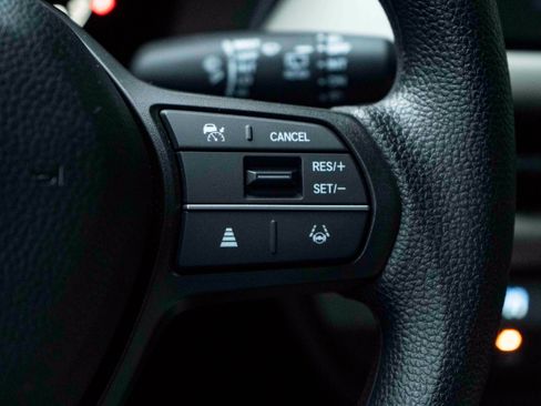 Certified 2026 Honda HR-V LX image 21