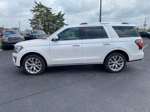 Used 2019 Ford Expedition Limited w/ Equipment Group 302A RWD image 5
