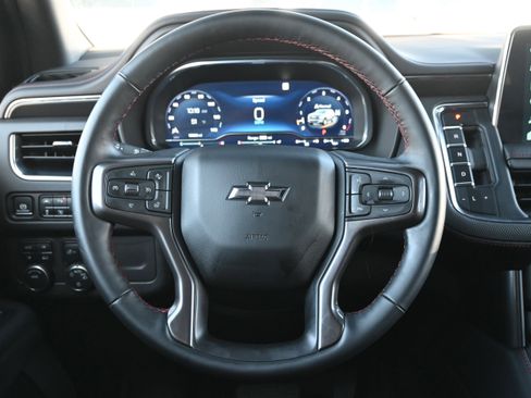 Used 2024 Chevrolet Suburban RST w/ Luxury Package image 20