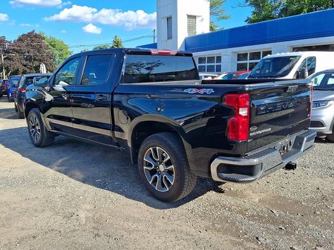 Used 2023 Chevrolet Silverado 1500 LT AWD/4WD image 6