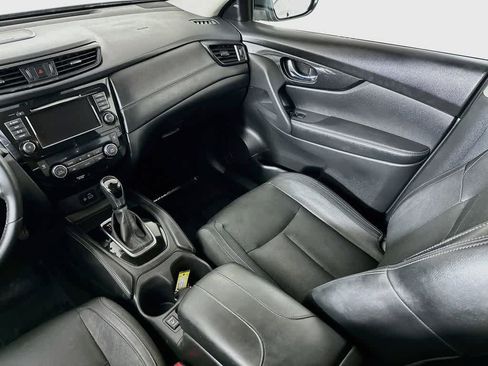 Used 2018 Nissan Rogue SL FWD image 11