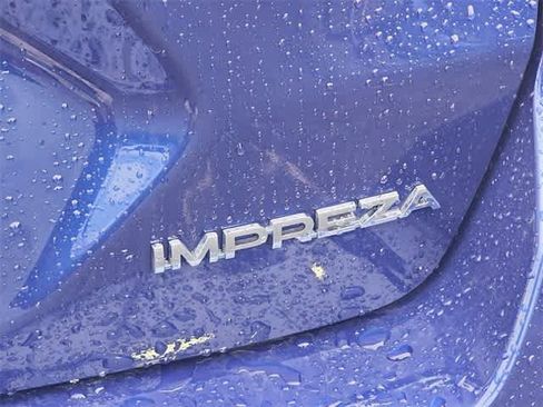 Used 2025 Subaru Impreza 2.0i Sport image 11