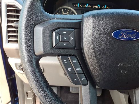 Used 2016 Ford F150 XLT w/ Equipment Group 302A Luxury AWD/4WD image 16