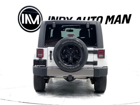 Used 2014 Jeep Wrangler Unlimited Sport image 5