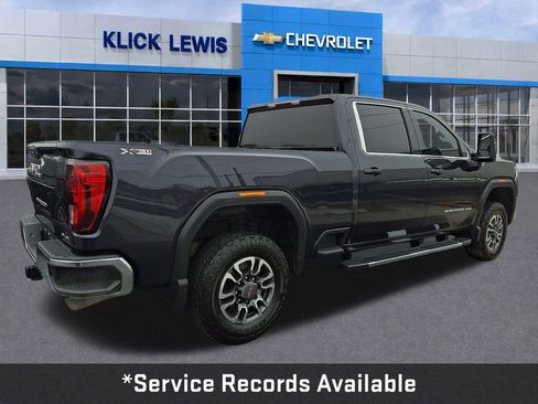 Used 2024 GMC Sierra 2500 SLE w/ SLE Value Package; image 8