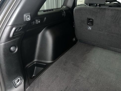 New 2025 Jeep Grand Cherokee Laredo X w/ Luxury Tech Group I image 15