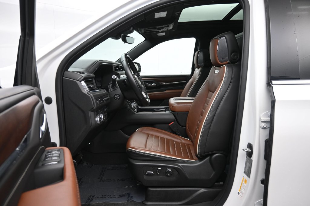 Used 2023 GMC Yukon Denali Ultimate AWD/4WD image 20
