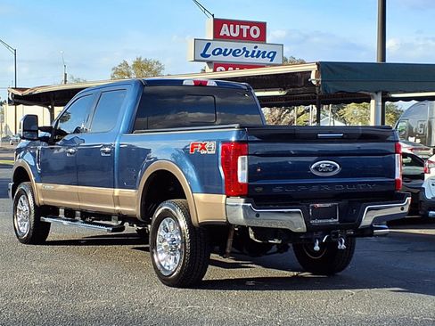 Used 2017 Ford F350 Lariat w/ Chrome Package image 4