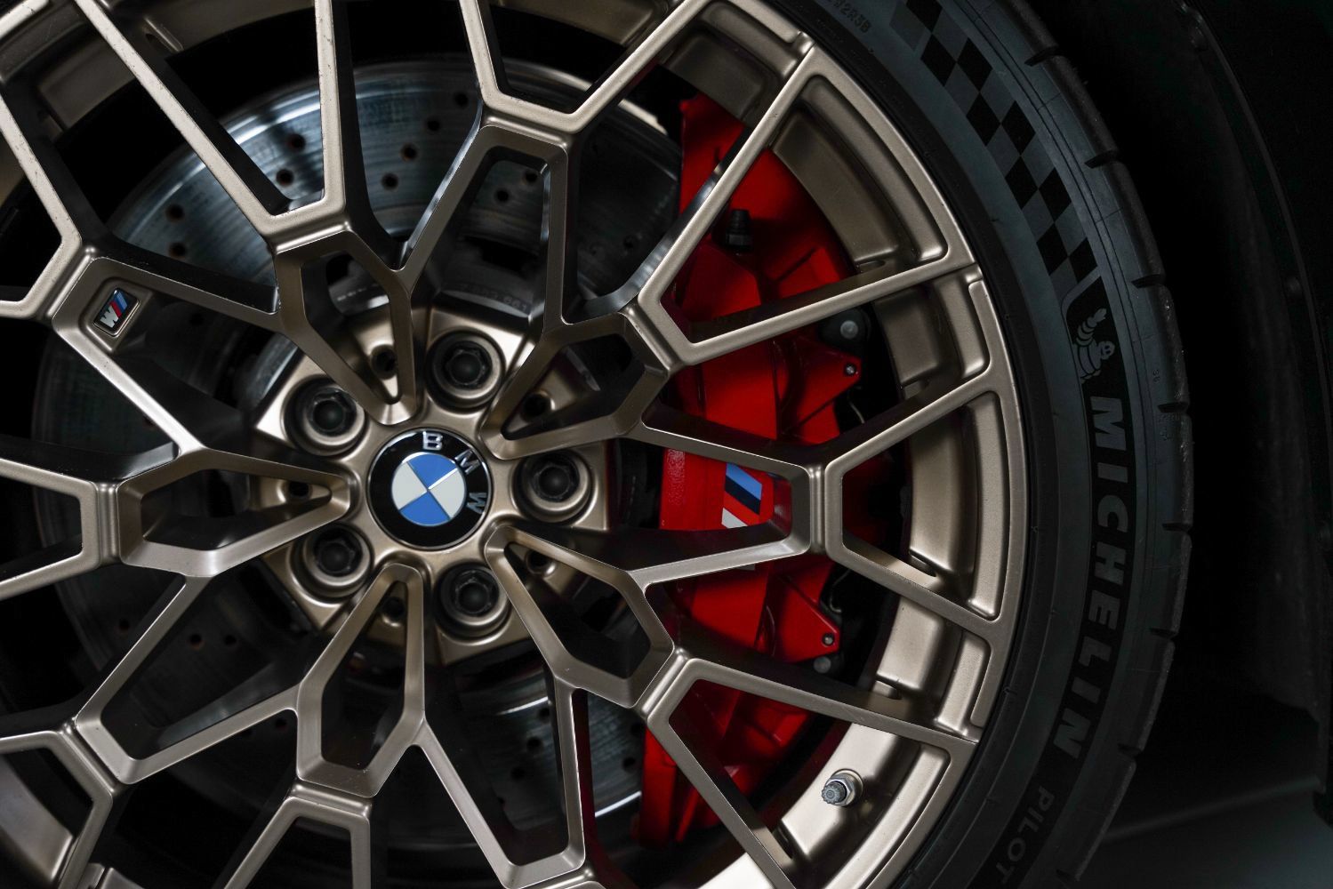 Used 2025 BMW M4 CS AWD/4WD image 18