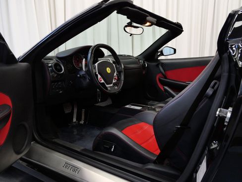 Used 2008 Ferrari F430 Spider image 22